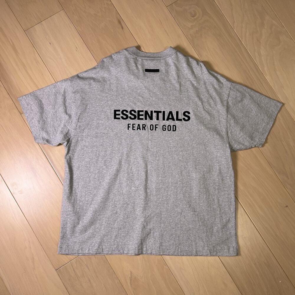 Fear of God Essentials Gray T-Shirt Short Sleeve Oversized Men’s Small